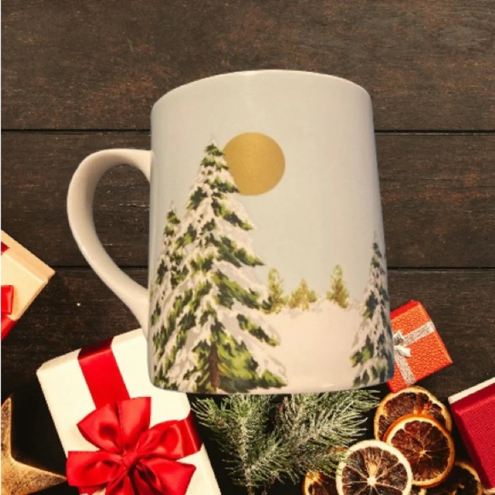 Williams Sonoma Santa Mug Winter Scene